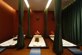 苏州相城泰式按摩的被动瑜伽：当身体被折叠成诗